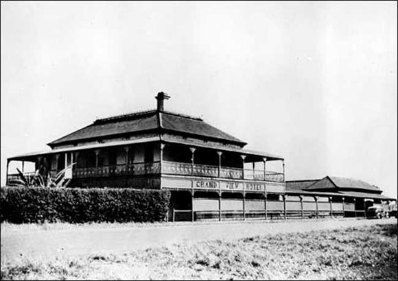 Grand View Hotel, Cleveland, Queensland. circa 1930